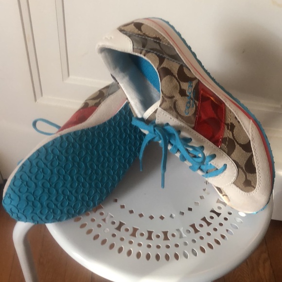 coach new york mixed color blue, red, brown and beige size is a 7M brand new - Picture 2 of 4